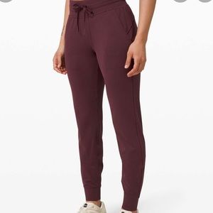 Lululemon Ready to RULU size 6